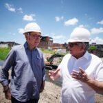 Drenagem urbana: Seinfra realiza ação preventiva de limpeza do Rio Camaçari