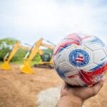 Grupo City lança pedra fundamental do novo CT do Bahia em Abrantes e coloca Camaçari na rota dos investimentos esportivos